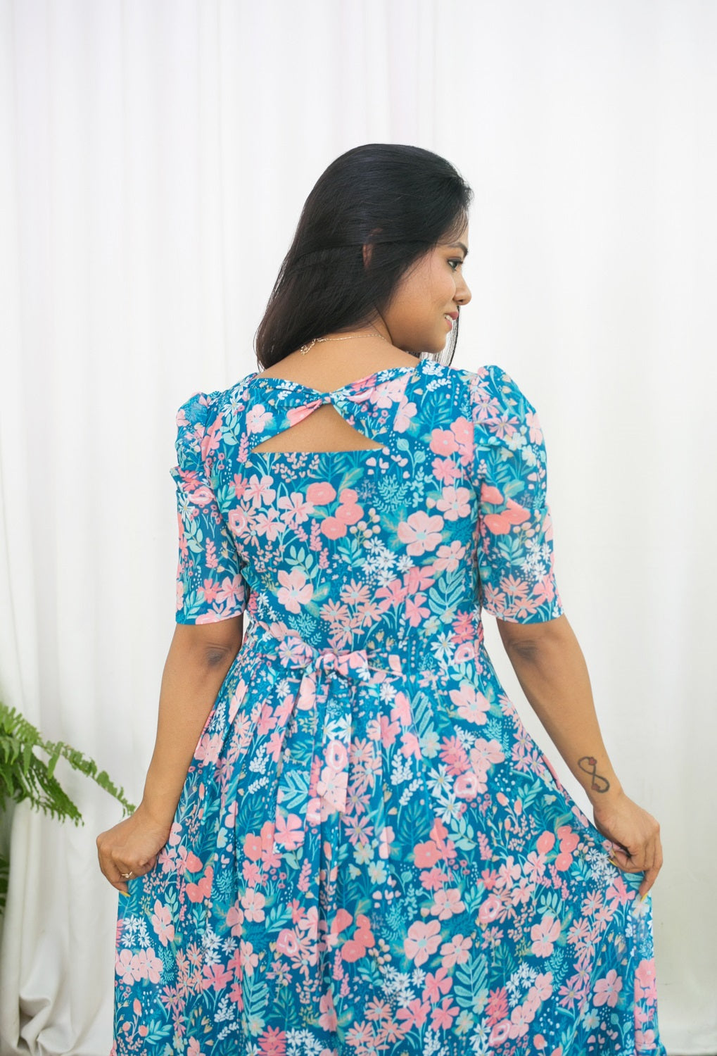 Bloomington Maternity Feeding Frock