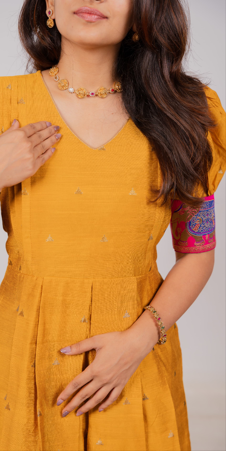 Manjal Veyil Maternity Feeding Maxi