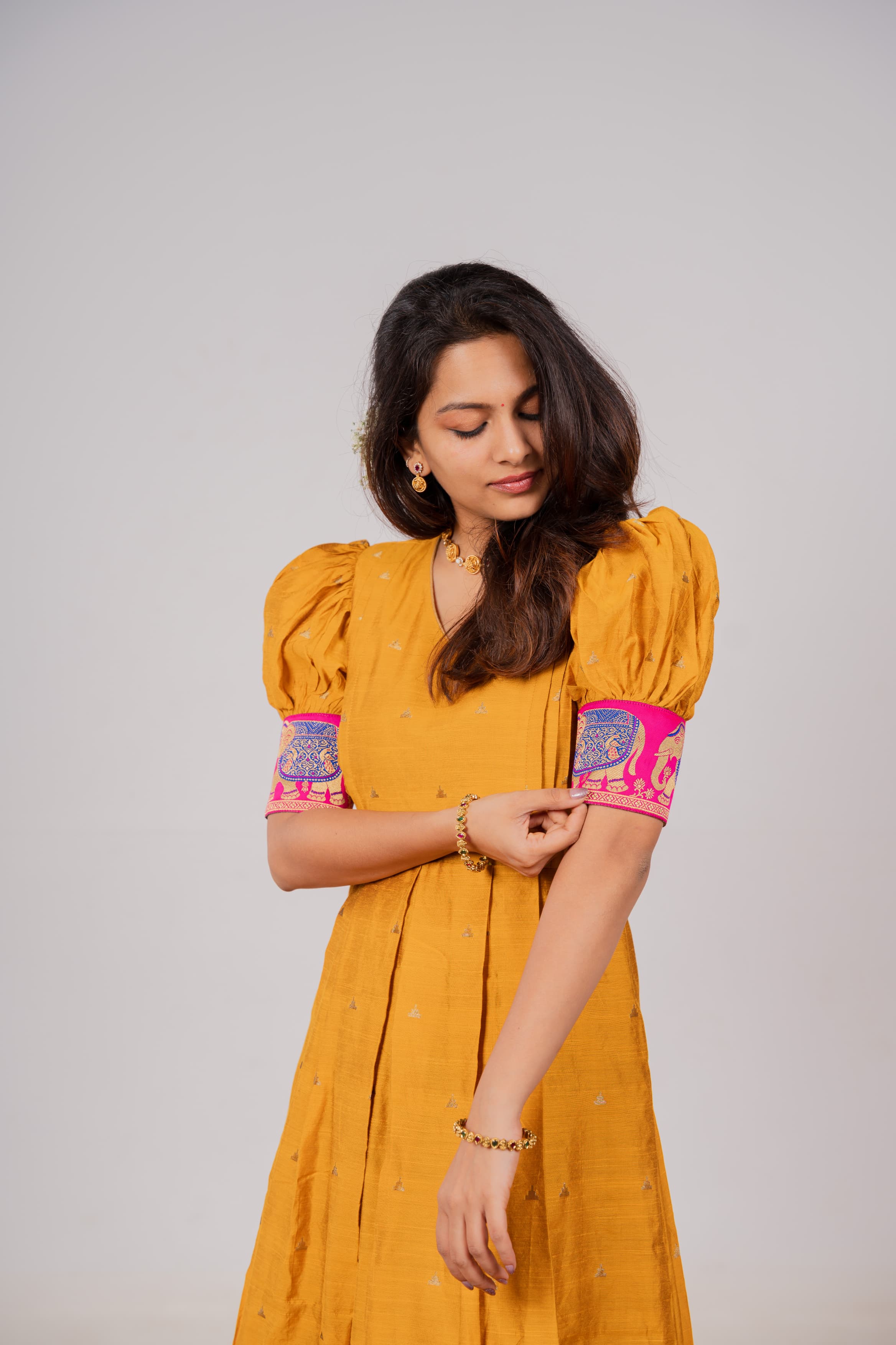 Manjal Veyil Maternity Feeding Maxi