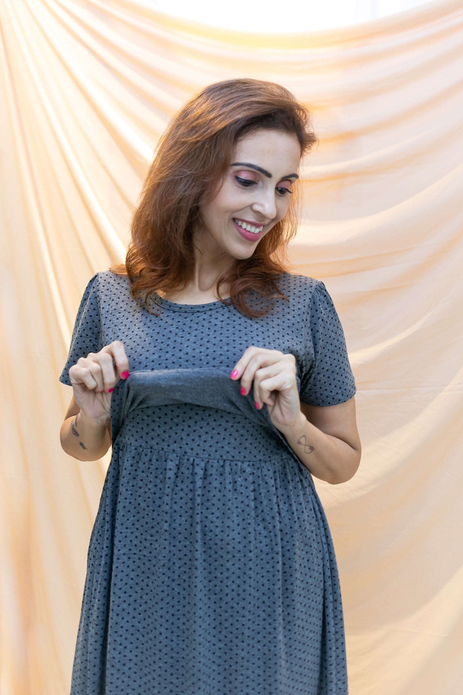 CONNECTING DOTS ZIPLESS FEEDING DRESS