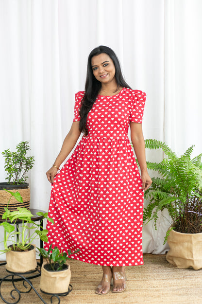 HAPPY HEART ZIPLESS FROCK