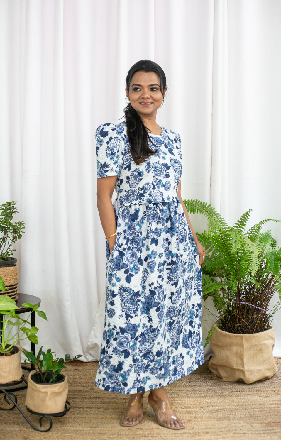 BLUE BLOSSOM ZIPLESS FROCK