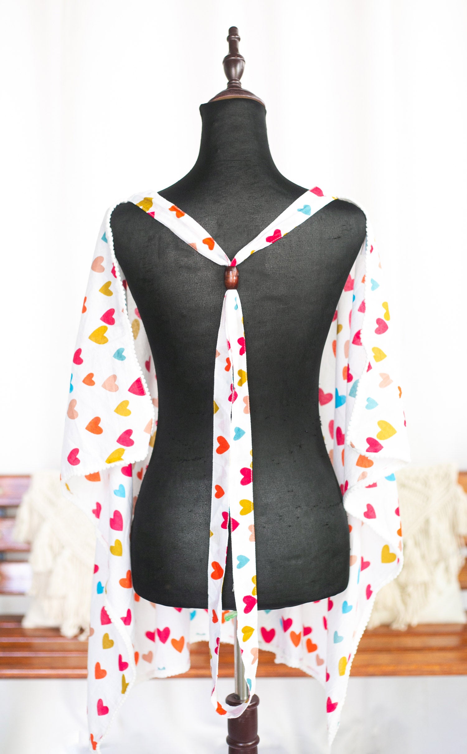 Hearty Feeding Apron