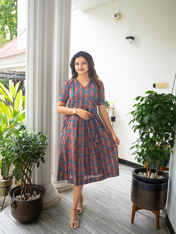 Neela  Maternity Feeding Dress