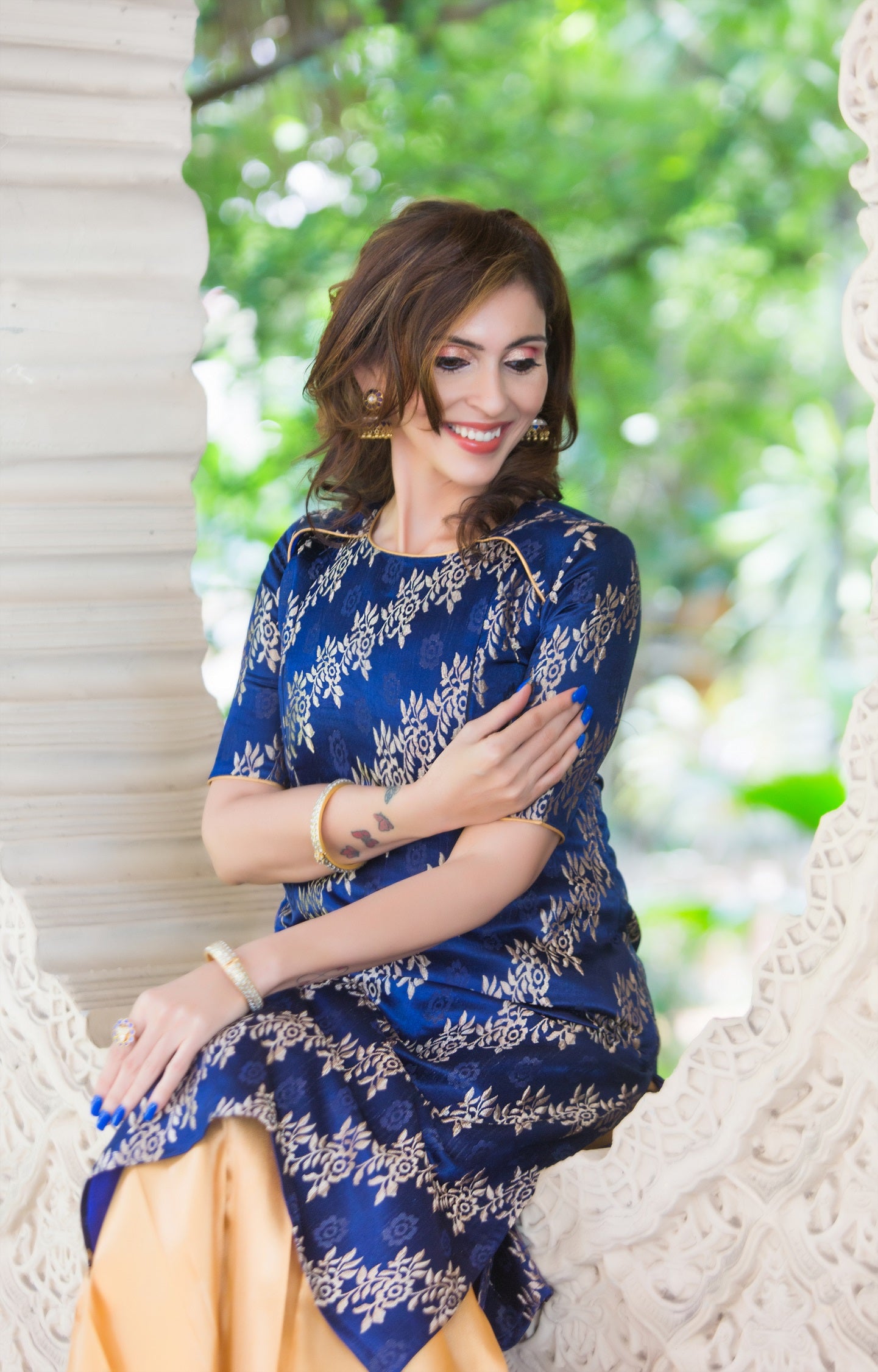 BLUE DIAMOND Brocade Maternity Feeding Kurta Top PRICE DROP