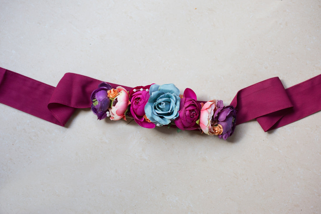 PARADISE Floral Bump Belt