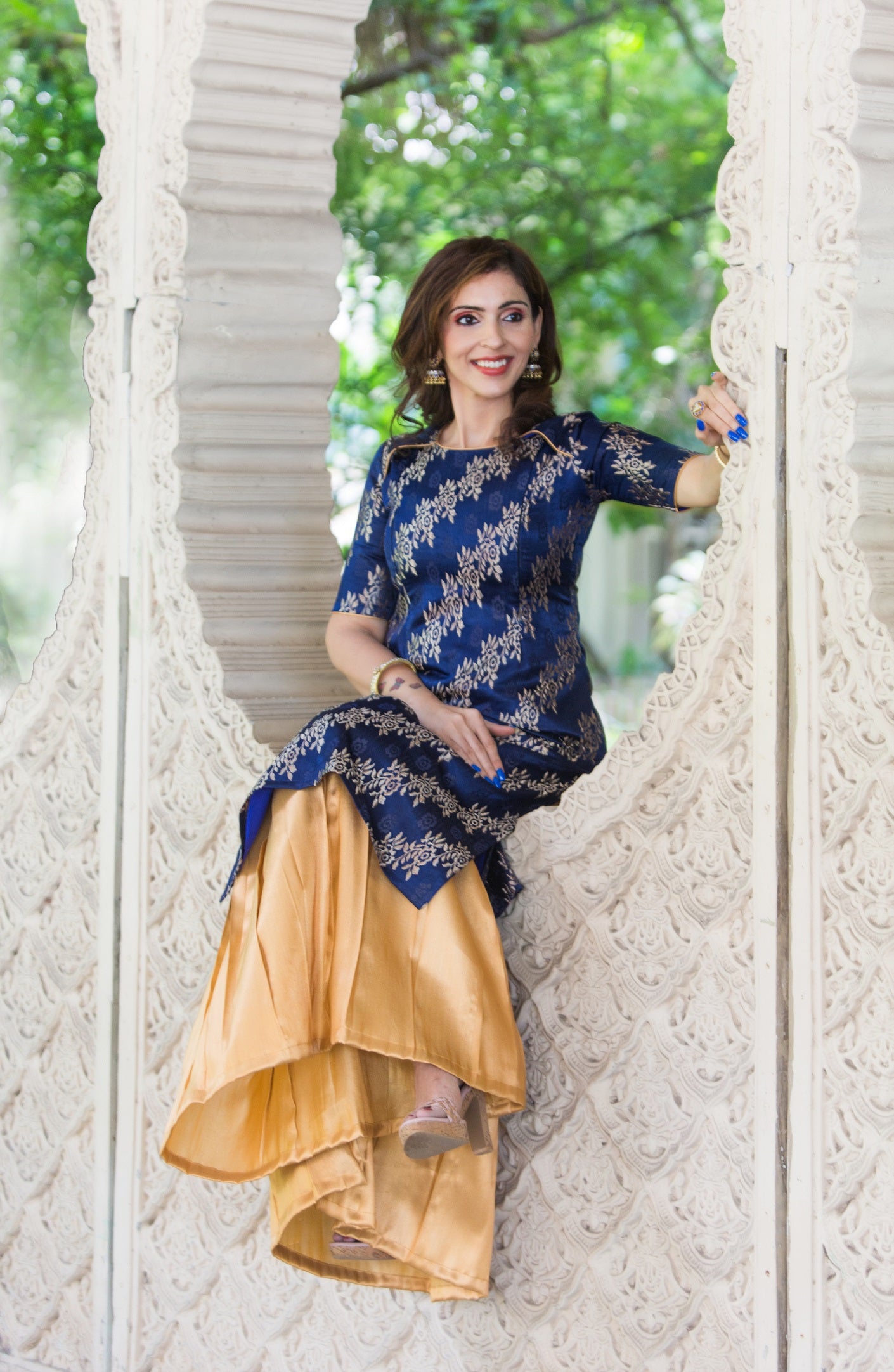 BLUE DIAMOND Maternity Feeding SHARARA 2 Piece set PRICE DROP